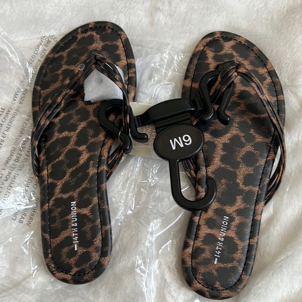 NWT 14th & Union leopard print sandals - Picture 1 of 3